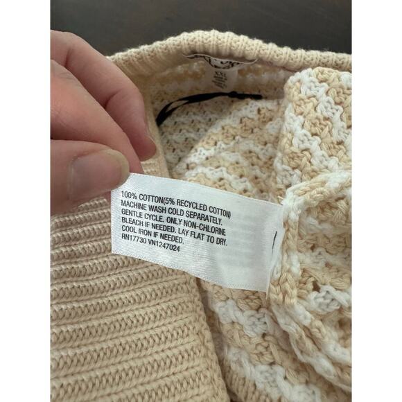 Future Collective Collab Cream/White Crochet Mini Skirt Checkered XXL, NWT - Picture 11 of 12